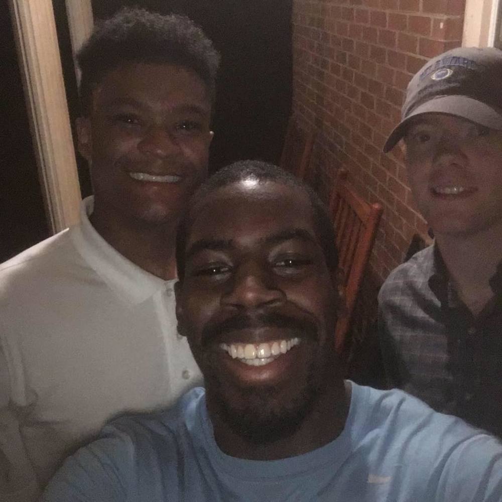 Meet your Posher, Devin